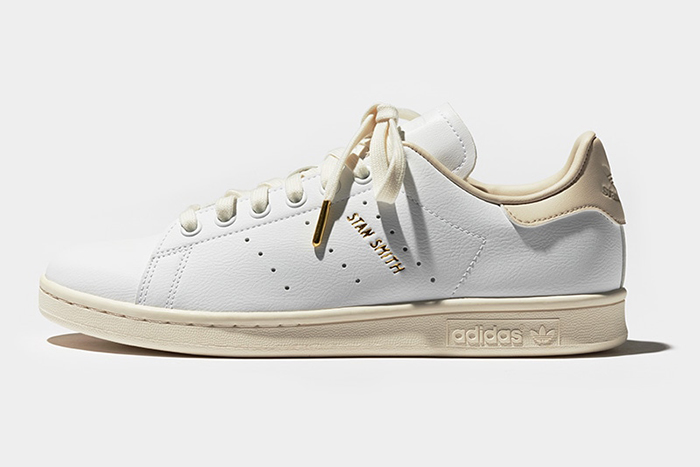21fw_adidas_ex_d3.jpg