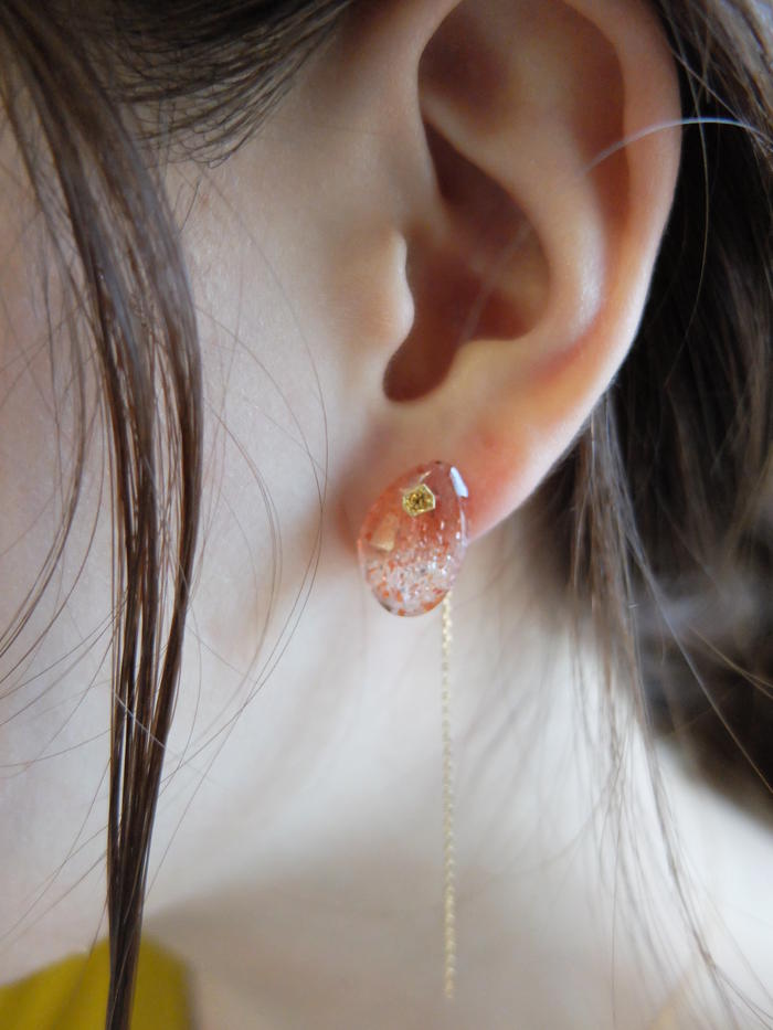 石ピアス.JPG