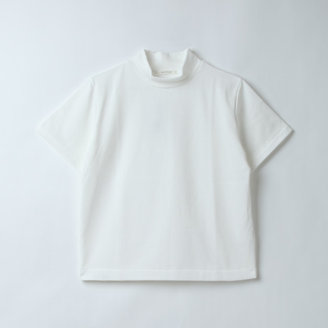 ハイネックTシャツ